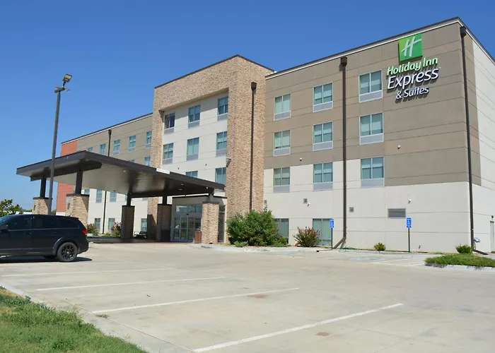 Holiday Inn Express & Suites